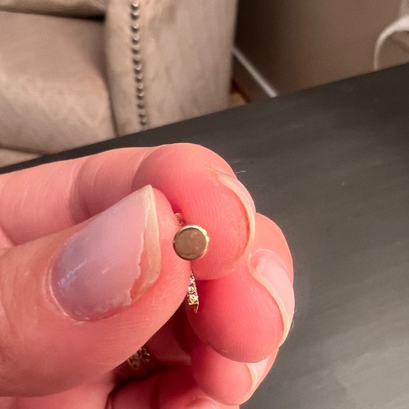 BLK FRI SALE Maria Tash Diamond & Yellow Gold Eternity Bar Threaded Stud Earring - Picture 9 of 10